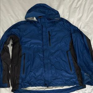 Men’s Eastern Mountain Sports Blue and Black Raincoat